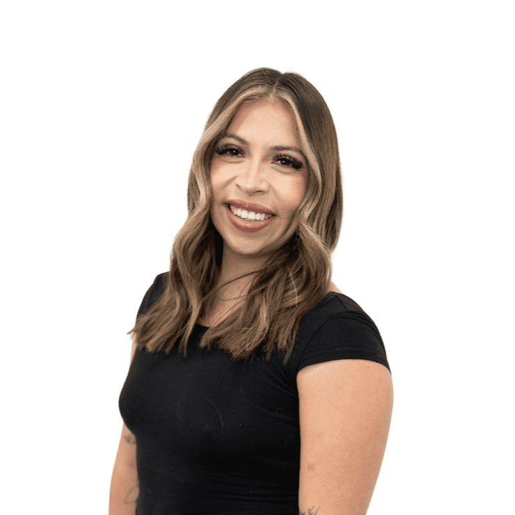Portrait of Maly H., a professional stylist at The Fixx Hair Studio, showcasing their expertise and style.
