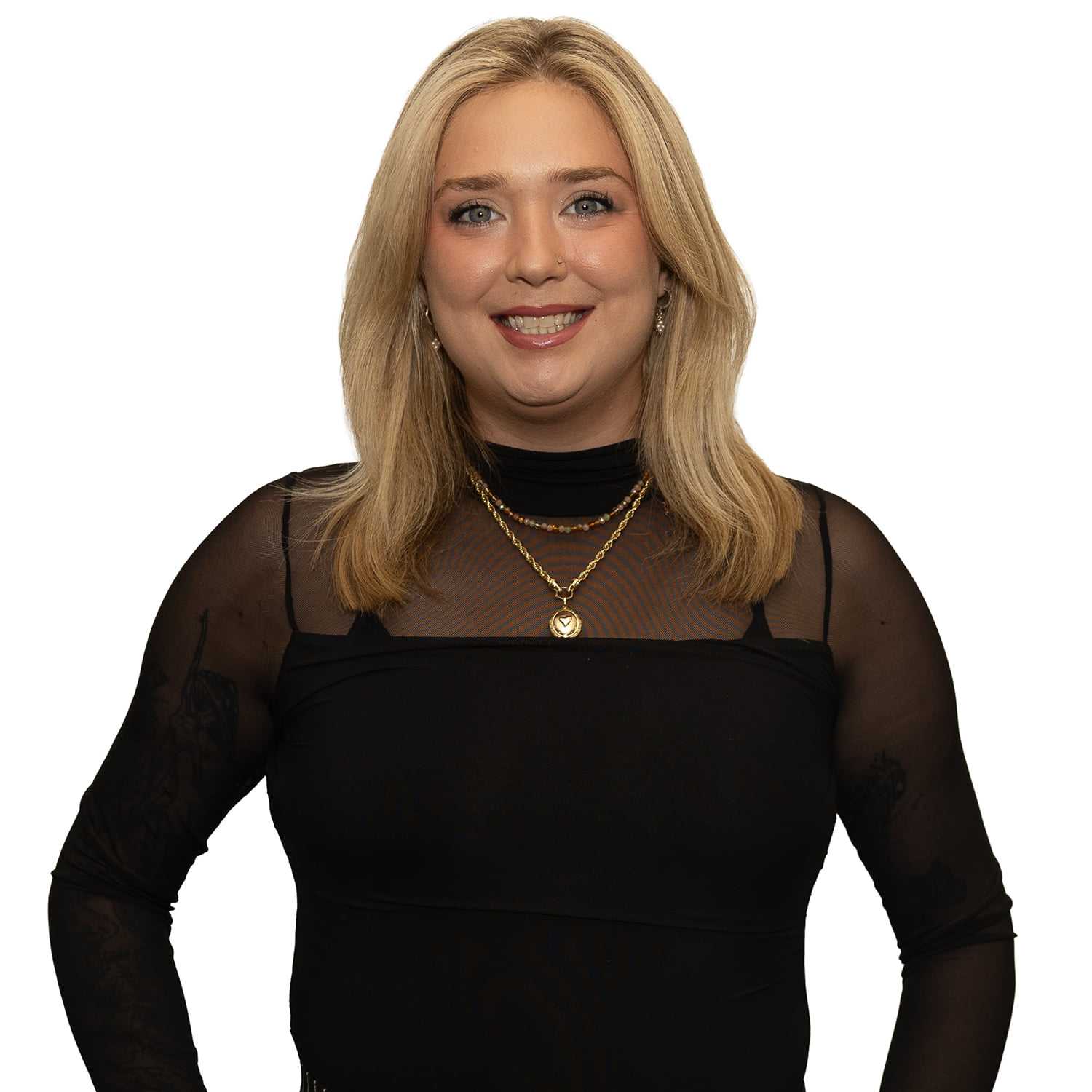 Portrait of Lexi R., a professional stylist at The Fixx Hair Studio, showcasing their expertise and style.